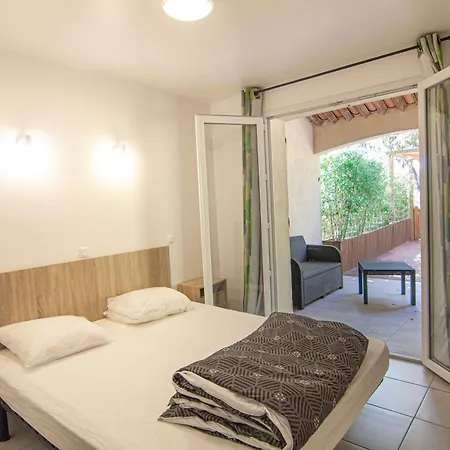 Holiday home Des Bois Le Muy